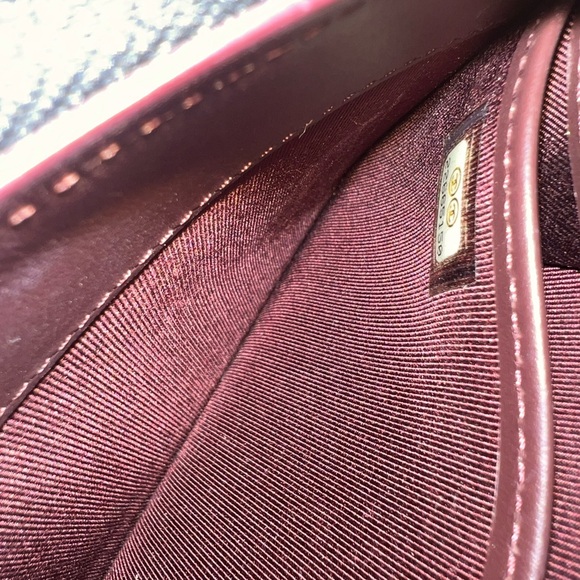 Chanel caviar large zip wallet in pristine condition - Picture 7 of 8